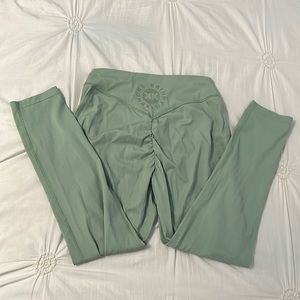 Gymshark x KKFIT (Kathryn and Kendra) collab